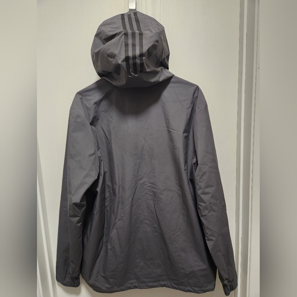 Men's Adidas waterproof Windbreaker - Picture 2 of 5